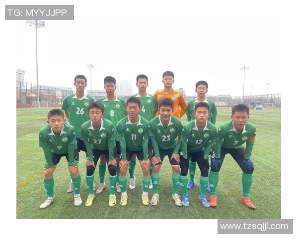 深圳足球队以68分领跑奥运会积分榜展现强劲实力与团队合作精神